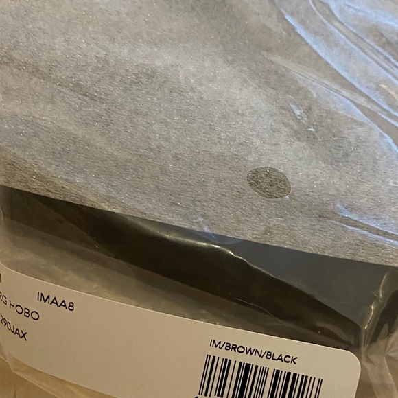 Coach Hobo In Signature Canvas & Leather NWT - Picture 10 of 11